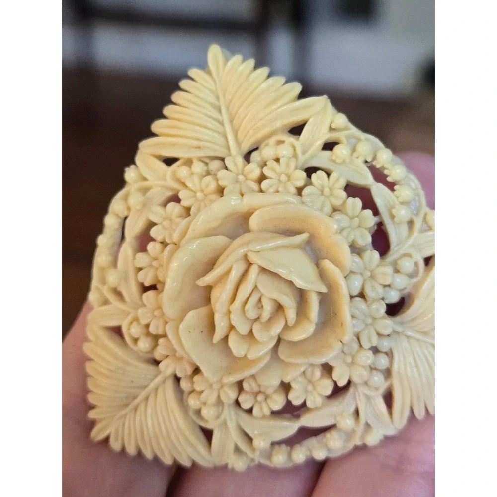 Celluloid Carved Flower Brooch Vintage Stunning!!